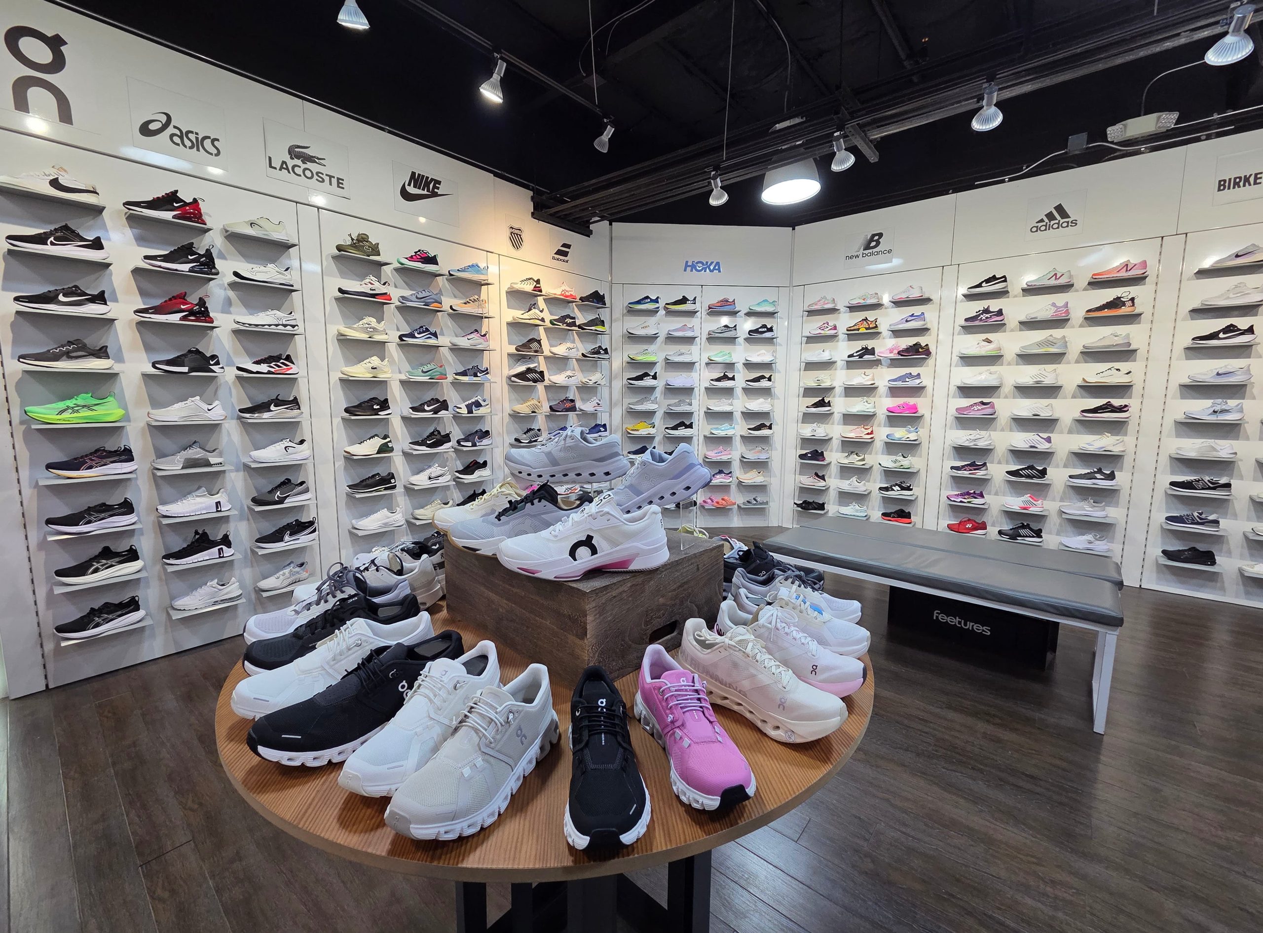 Super Sports Footwear